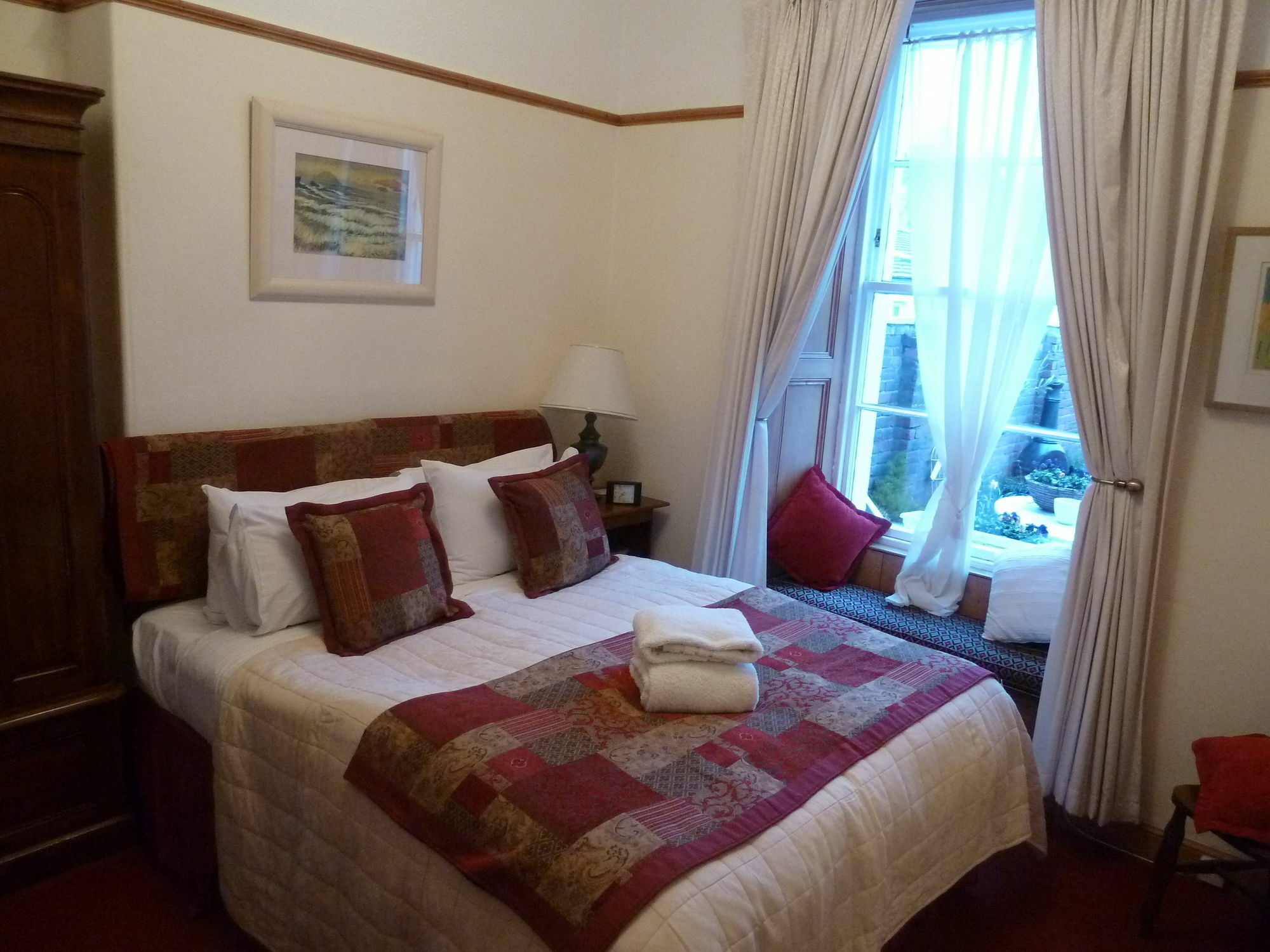 Burnside Guest house 4*